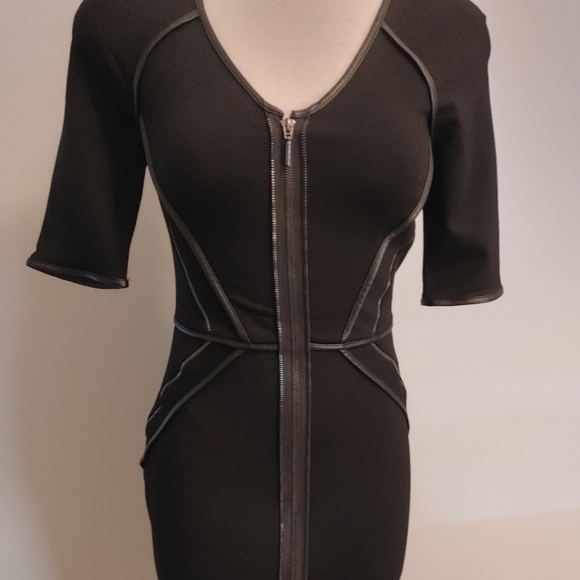 Guess Dress - Picture 1 of 5